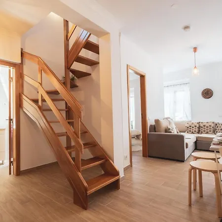 Appartement Houses 16: Charming In *
